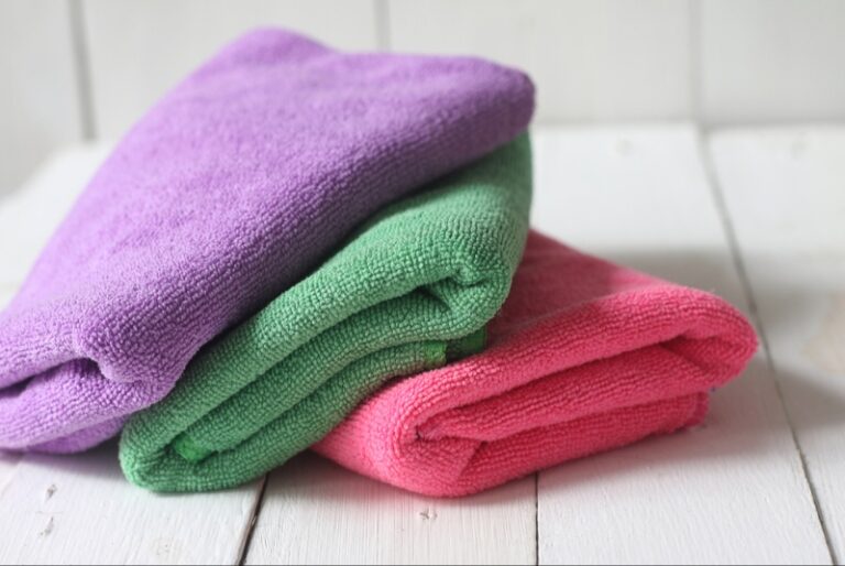 Microfiber Towels Making Summer Travel Easier